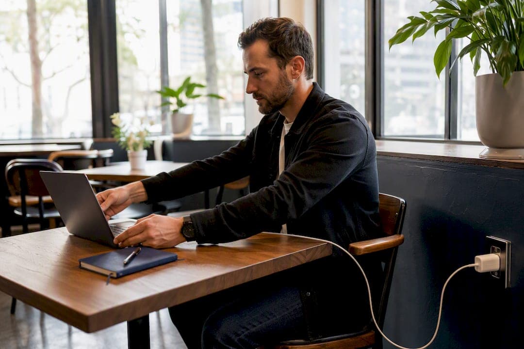 Series A Investors: Who to Contact and How to Reach Them